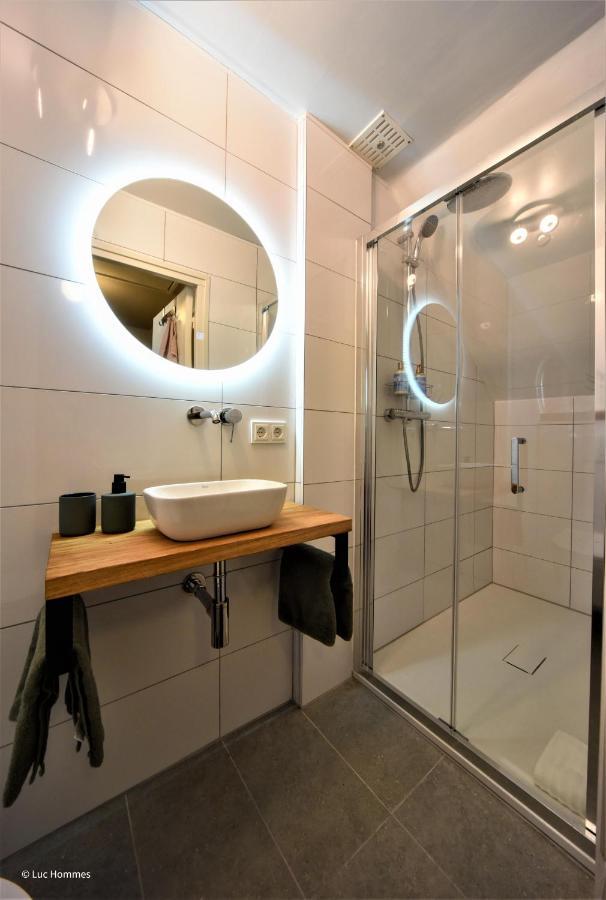 City Apartment "Op De Thermen" Maastricht Esterno foto